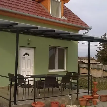 Guest house Attila Vendeghaz *